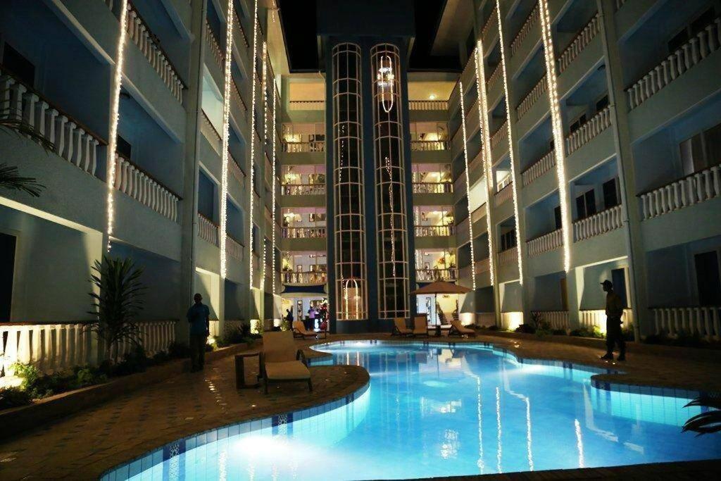 Апартаменты Cowrie Beach Haven Studio Момбаса Экстерьер фото